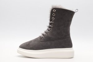 Alexander McQueen winter boots-cafe